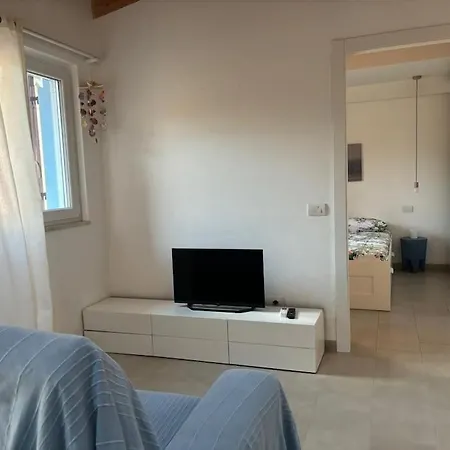 דירה Cosy Flat Next To Bocconi מילאנו